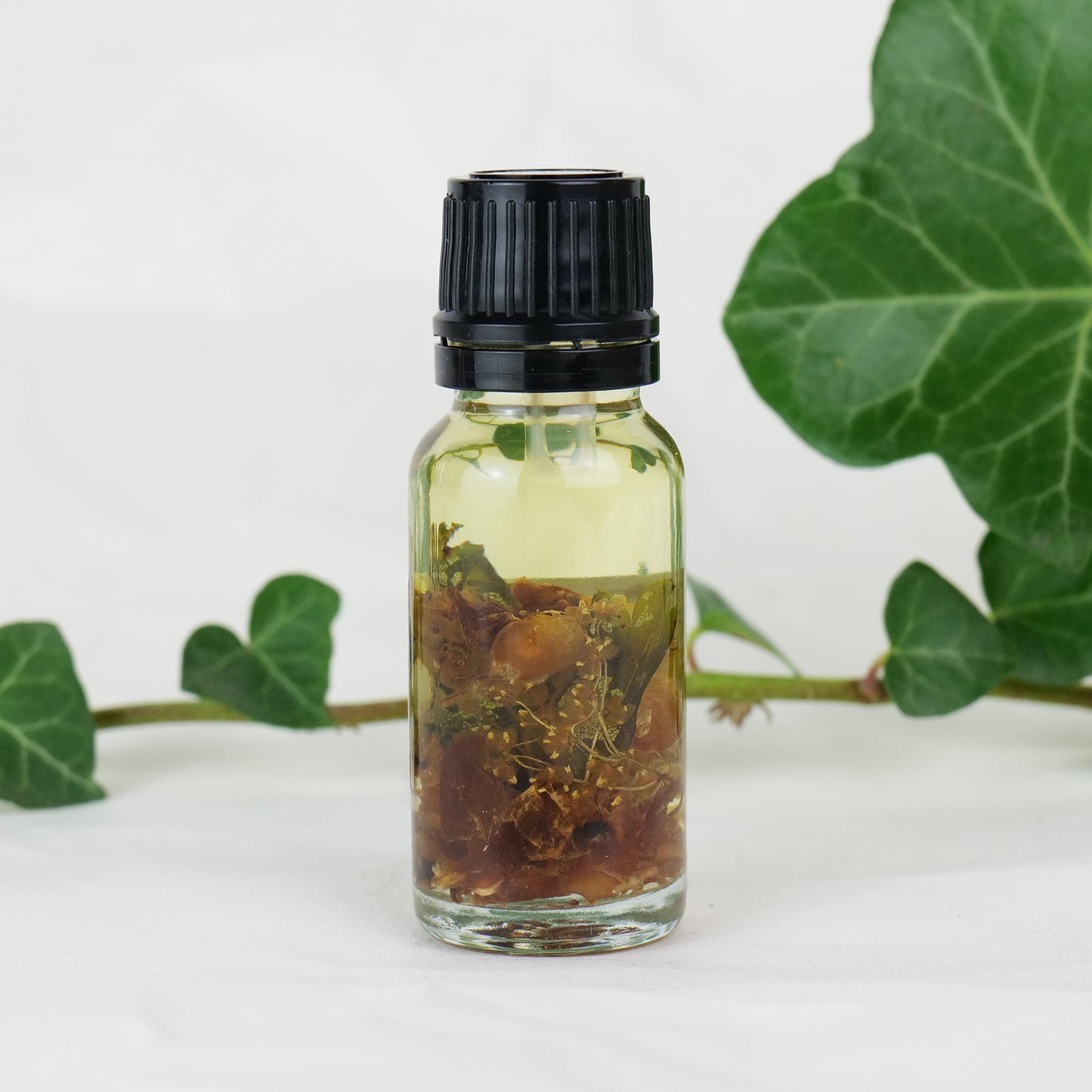 Awen • Ritual Anointing Herbal Oil