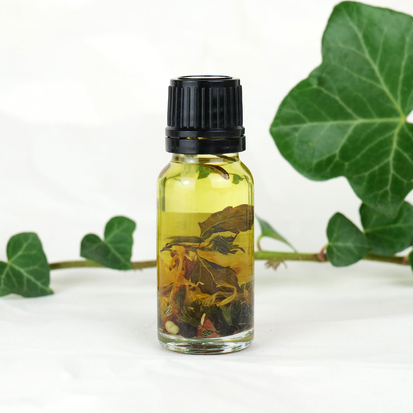 Light of the Sun • Ritual Anointing Oil