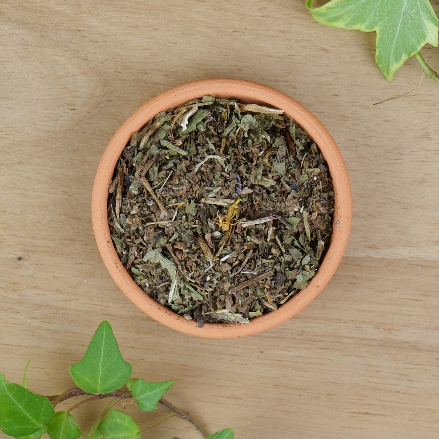 Dandelion Leaf (Taraxacum officinale)