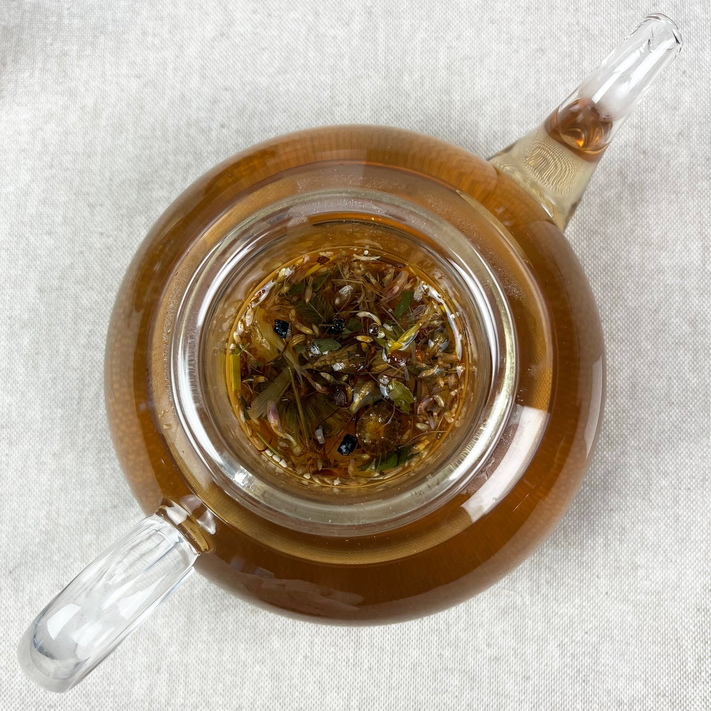 Hearthgold Tea • Bitter • Sweet • Smooth